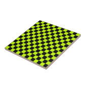 Acid green black checkerboard pattern tegeltje (Zijkant)