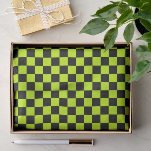 Acid green black checkerboard pattern tissuepapier (Geschenk)