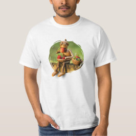 Acorn elf eet aardbeien in het bos t-shirt