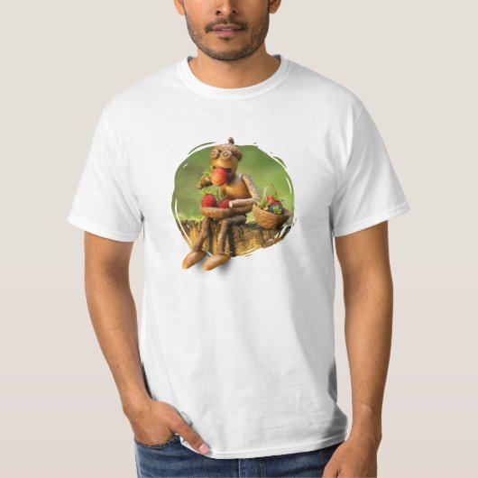 Acorn elf eet aardbeien in het bos t-shirt (Voorkant)