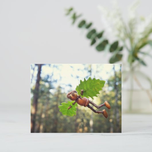 Acorn elf Ikaros flyer - briefkaart na het passere (Staand voorkant)