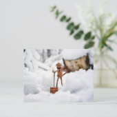 Acorn elf op een sneeuw - winterbriefkaart briefkaart (Staand voorkant)