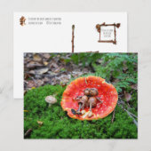 Acorn elf paar op de paddenstoel briefkaart (Voorkant / Achterkant)
