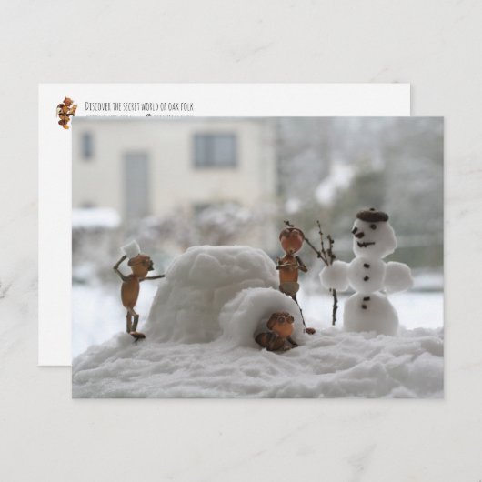 Acorn elves die spelen met het sneeuwwinterbriefka briefkaart (Voorkant / Achterkant)