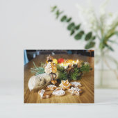 Acorn elves eating Christmas gingerbreads  Briefkaart (Staand voorkant)