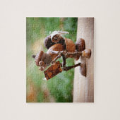 Acorn zelf rust en leest op het toilet legpuzzel (Verticaal)