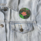 Acryl op doek, roze waterliem ronde button 5,7 cm (In situ)