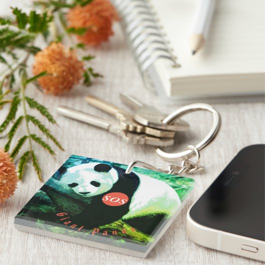 Acrylsleutelhangers SOS Panda Sleutelhanger (Voorkant Rechts)