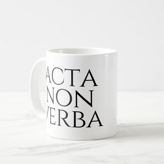 Acta Non Verba Koffiemok (Voorkant links)