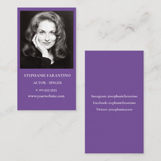 Acteur Zwart & Wit Headshot Verticaal Paars Visitekaartje (Voorkant / Achterkant)