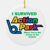 Action Park Survivor Keramisch Ornament (Achterkant)