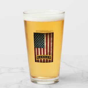 Activiteiten in de omgeving van American Flag Army Glas