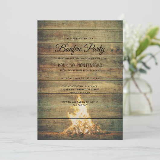 Activiteiten in de omgeving van Bonfire Graduation Kaart (Staand voorkant)