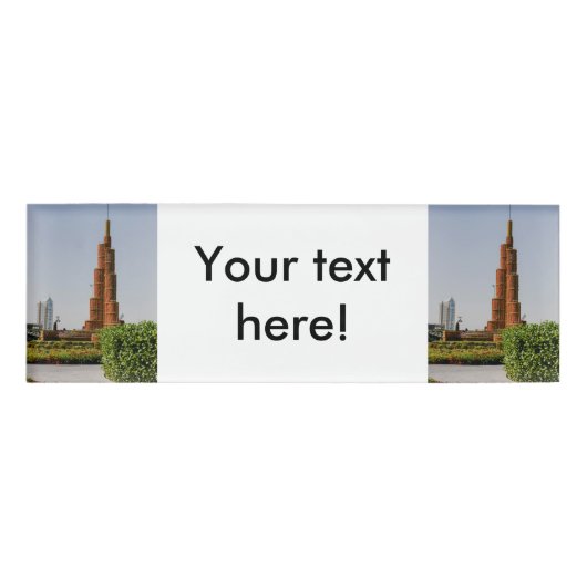 Activiteiten in de omgeving van Burj Khalifa, Duba Naambadge (Voorkant)