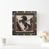 Activiteiten in de omgeving van Cliffside Majesty: Vierkante Klok (Huis)