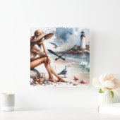 Activiteiten in de omgeving van Coastal Beach Girl Vierkante Klok (Huis)