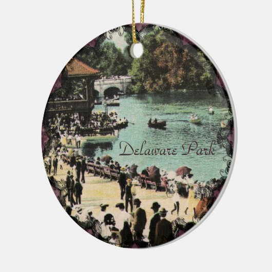 Activiteiten in de omgeving van Delaware Park  Buf Keramisch Ornament (Links)