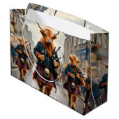 Activiteiten in de omgeving van Highland Harmony: Groot Cadeauzakje (Achterkant Gekanteld)