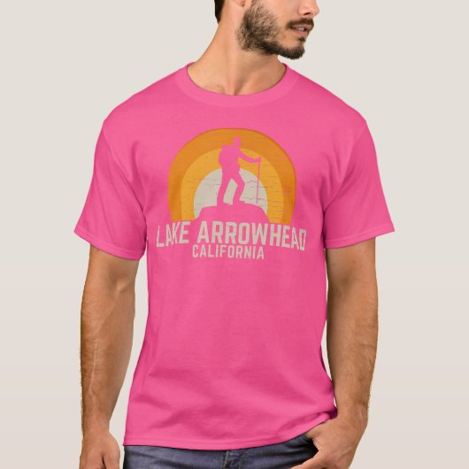 Activiteiten in de omgeving van Lake Arrowhead Cal T-shirt (Voorkant)