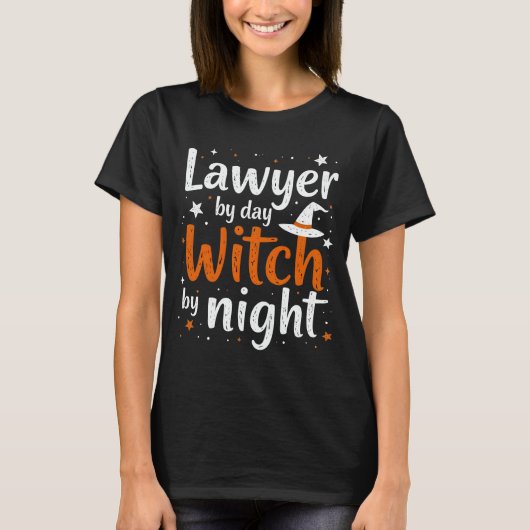 Activiteiten in de omgeving van Lawyer by Day Witc T-shirt (Voorkant)
