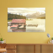 Activiteiten in de omgeving van Maligne Lake Boat  Canvas Afdruk (Insitu (Woonkamer))