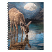 Activiteiten in de omgeving van Moonlit Deer Mount Notitieboek (Voorkant)
