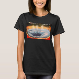 Activiteiten in de omgeving van Morning Glory Pool T-shirt