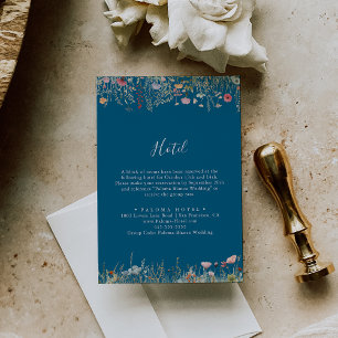 Activiteiten in de omgeving van Navy Blissful Boho Informatiekaartje