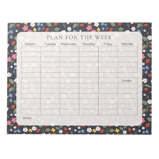 Activiteiten in de omgeving van Navy Strawberry Te Notitieblok (Voorkant)