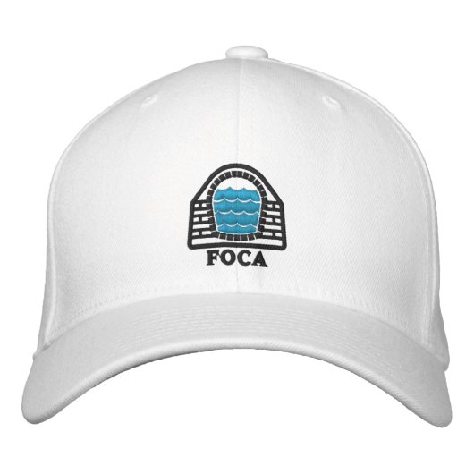 Activiteiten in de omgeving van Old Croton Aqueduc Geborduurde Pet (Voorkant)