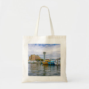 Activiteiten in de omgeving van Parked Boats Desti Tote Bag