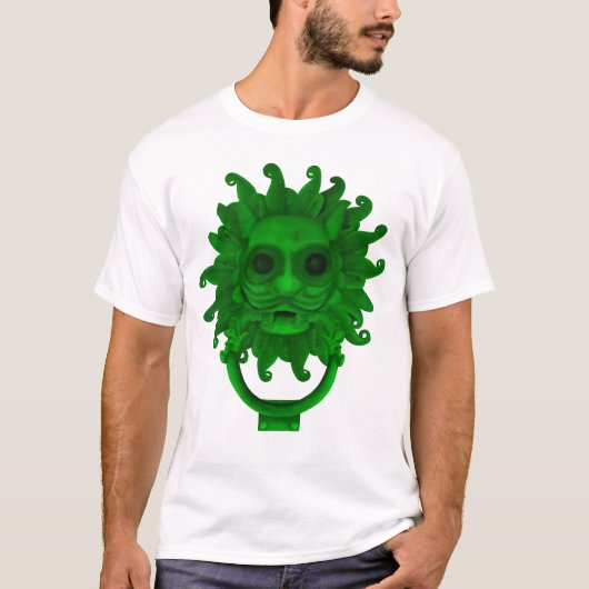Activiteiten in de omgeving van Sanctuary Knocker  T-shirt (Voorkant)