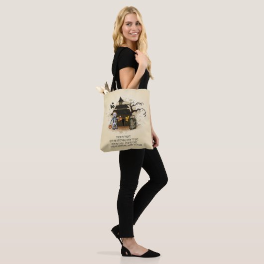 Activiteiten in de omgeving van Skeleton & Hallowe Tote Bag (Op model)