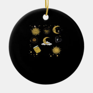 Activiteiten in de omgeving van Whimsigoth Sun Moo Keramisch Ornament