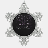 Activiteiten in de omgeving van Whimsigoth Sun Moo Tin Sneeuwvlok Ornament (Voorkant)