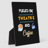 Actor gevoed door theaterkoffie fotoplaat (Zijkant)