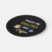 Actor gevoed door theaterkoffie papieren bordje (Gekanteld)