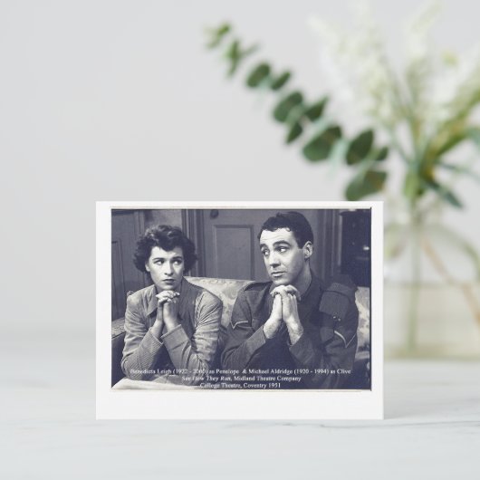 Actors Benedicta Leigh en Michael Aldridge Briefkaart (Staand voorkant)