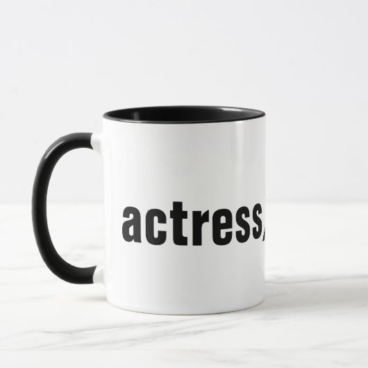 Actrice Mok (Links)