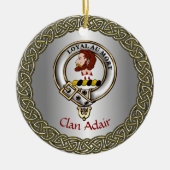 Adair Clan Badge & Tartan Thistle Personalized Keramisch Ornament (Voorkant)