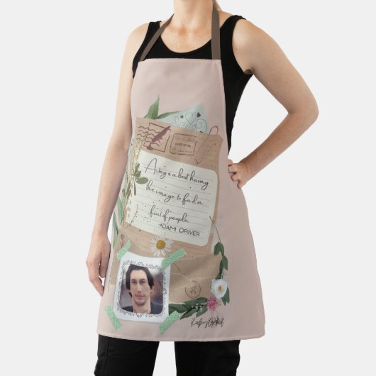 Adam Driver "Acting" citeert All-Over Print Schort (Insitu)