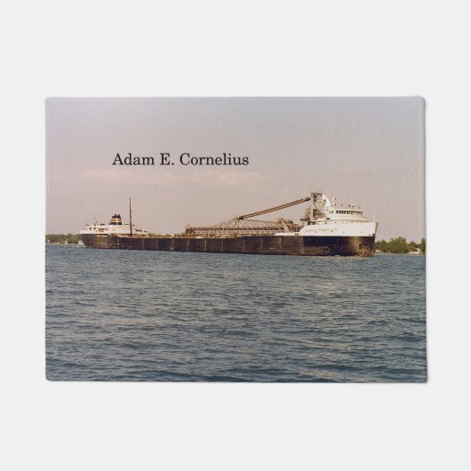 Adam E. Cornelius deurmat (Voorkant)