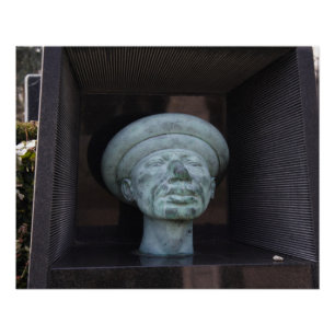 Adam - sculptuur op Rudolf Hausner's grave Poster