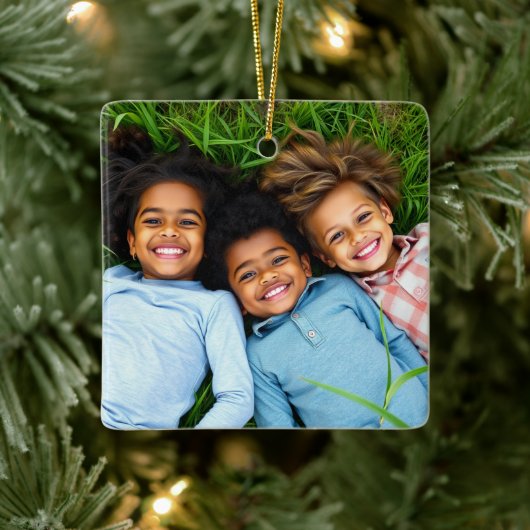 Add a Family Photo to this Personalized Christmas Keramisch Ornament (Boom)