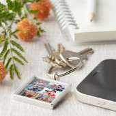 Add Your Own 6 Photo Collage Personalized Keychain (Zijkant)