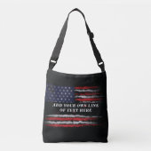 Add your own text on grunge American flag Crossbody Tas (Voorkant)