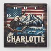 Adelaar boven berglandschap met golven vierkante klok (Voorkant)