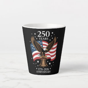 Adelaar en Vlag 250 Jaar Amerika 1776-2026 Latte Mok
