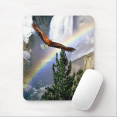 adelaar in de Muismat van de vlucht (Met muis)