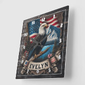 Adelaar met Amerikaanse vlag en bergen Vierkante Klok (Hoek)